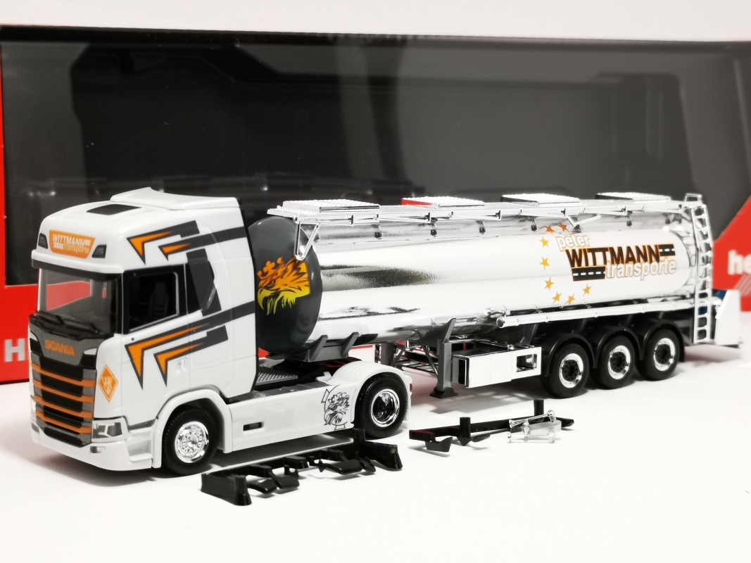 321037 Scania CS 20 Hochdach Chromtank-Sattelzug "Wittmann Transport" (Bayern/Kammerstein) Herpa