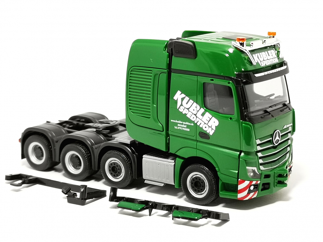 321327 Mb Actros L Gigaspace Schwerlastzugmaschine 4achs "Kübler" Herpa
