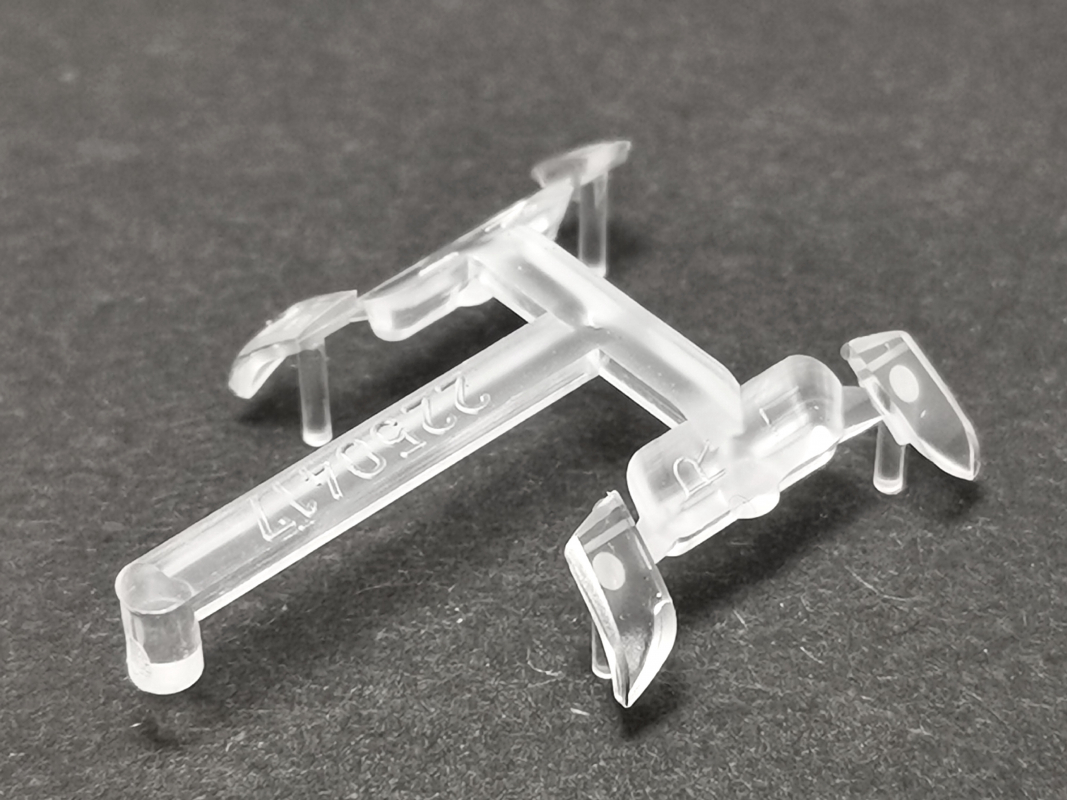 2x Scheinwerfer für MAN TGE´16, transparent Herpa C692