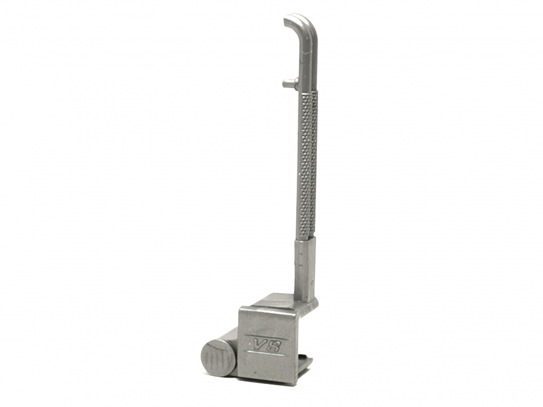 V8 Auspuff MAN Schwerlast, silber Herpa C693