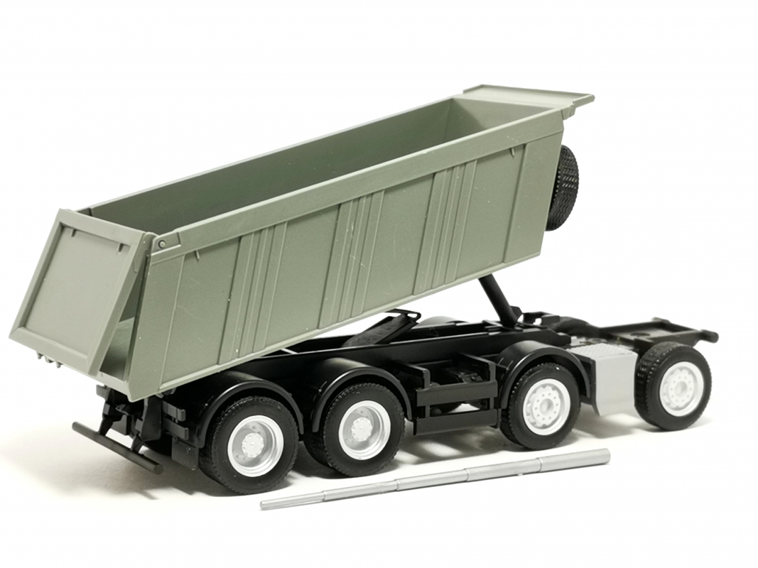 4a Fahrgestell Scania + Kippmulde, grau ohne Motor Herpa