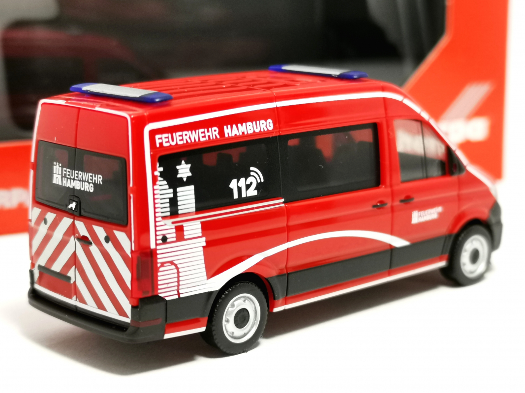 Preview: 099325 MAN TGE Bus Hochdach "Feuerwehr Hamburg" Herpa