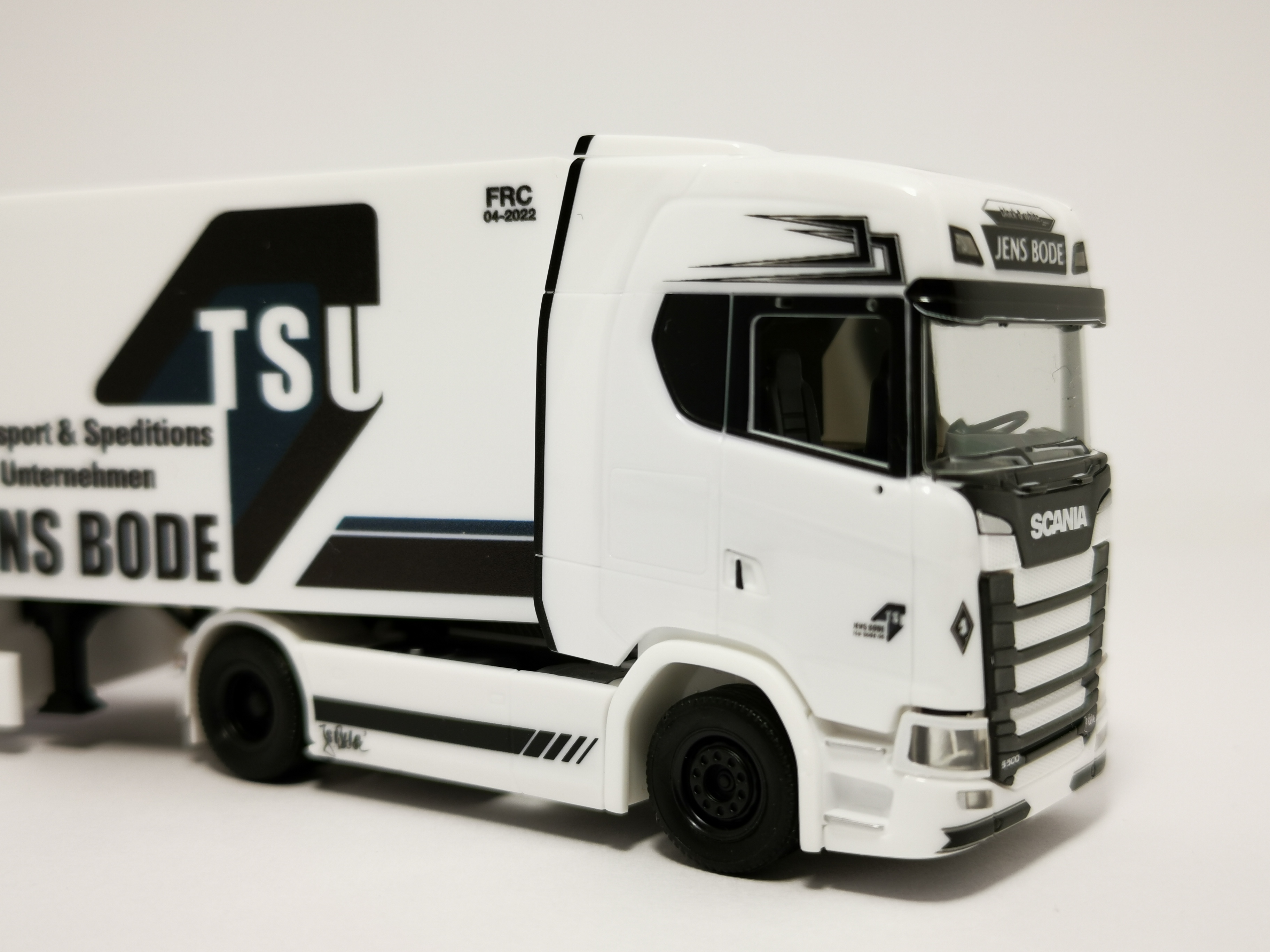 Vehicules Miniatures Herpa Camion Scania Cs Hd Aerop Refrigeration Dedevenir Tsu Jens Bode Jouets Et Jeux