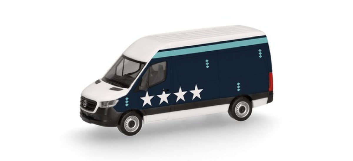 963015 Mercedes-Benz Sprinter 18 Kasten Hochdach "Auswärts" Herpa