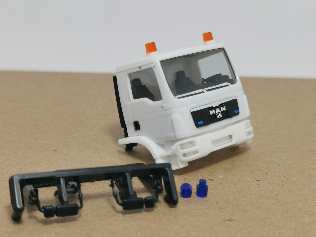 Fahrerhaus MAN TGM/08 für Drehleiter unmontiert Herpa