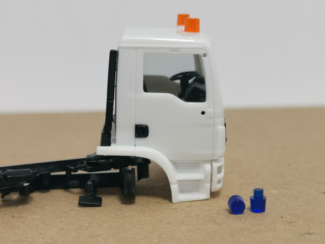 Fahrerhaus MAN TGM/08 für Drehleiter unmontiert Herpa