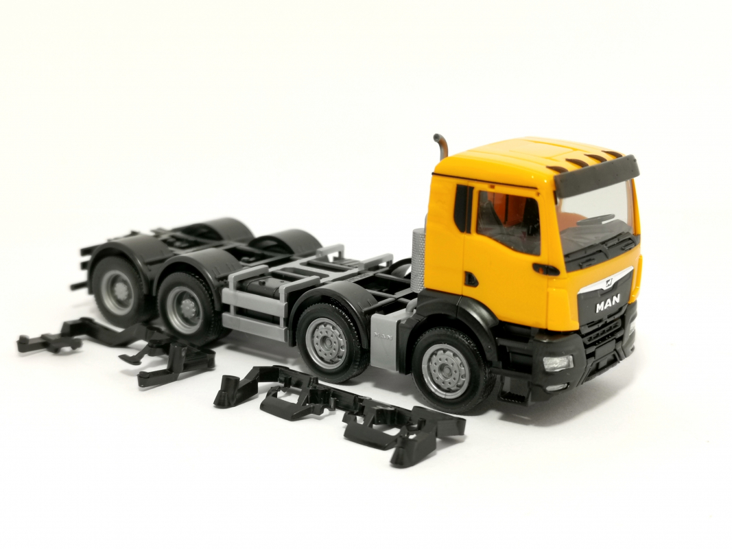 MAN TGS NN 4a Lkw, kommunalorange Herpa