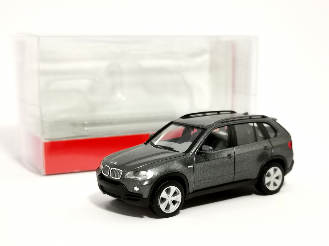 033695-005 BMW X5™, spacegrau metallic Herpa