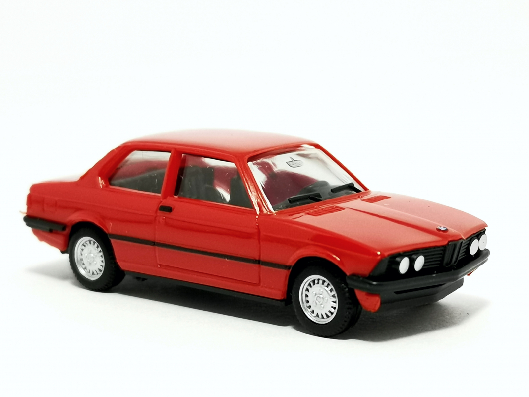 BMW 3er Limousine E21 (1975), rot Herpa