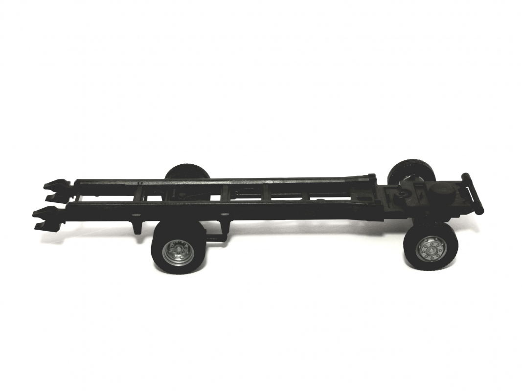 Fahrgestell für Ziegler Z-Cab Löschfahrzeug, schwarz Herpa