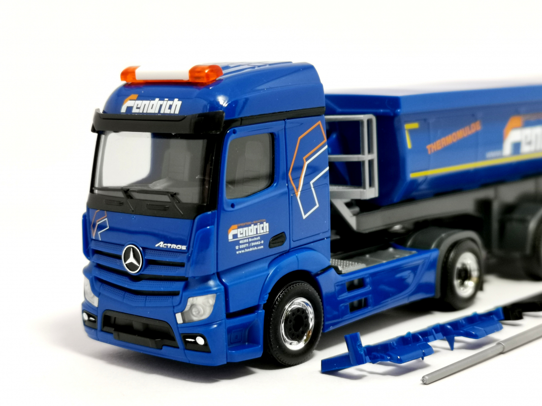 944595 Mb Actros´11 Thermomulden Sz "Fendrich" Herpa