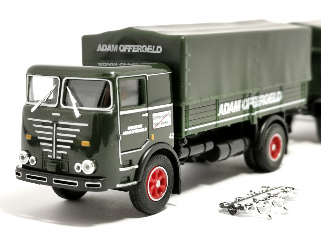 310871 Büssing LU 11/16 Planen-Hängerzug "Adam Offergeld" Herpa/SALE