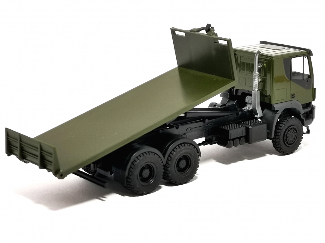 746526 Iveco Trakker 6x6 Abrollflat-LKW "Bundeswehr" Herpa