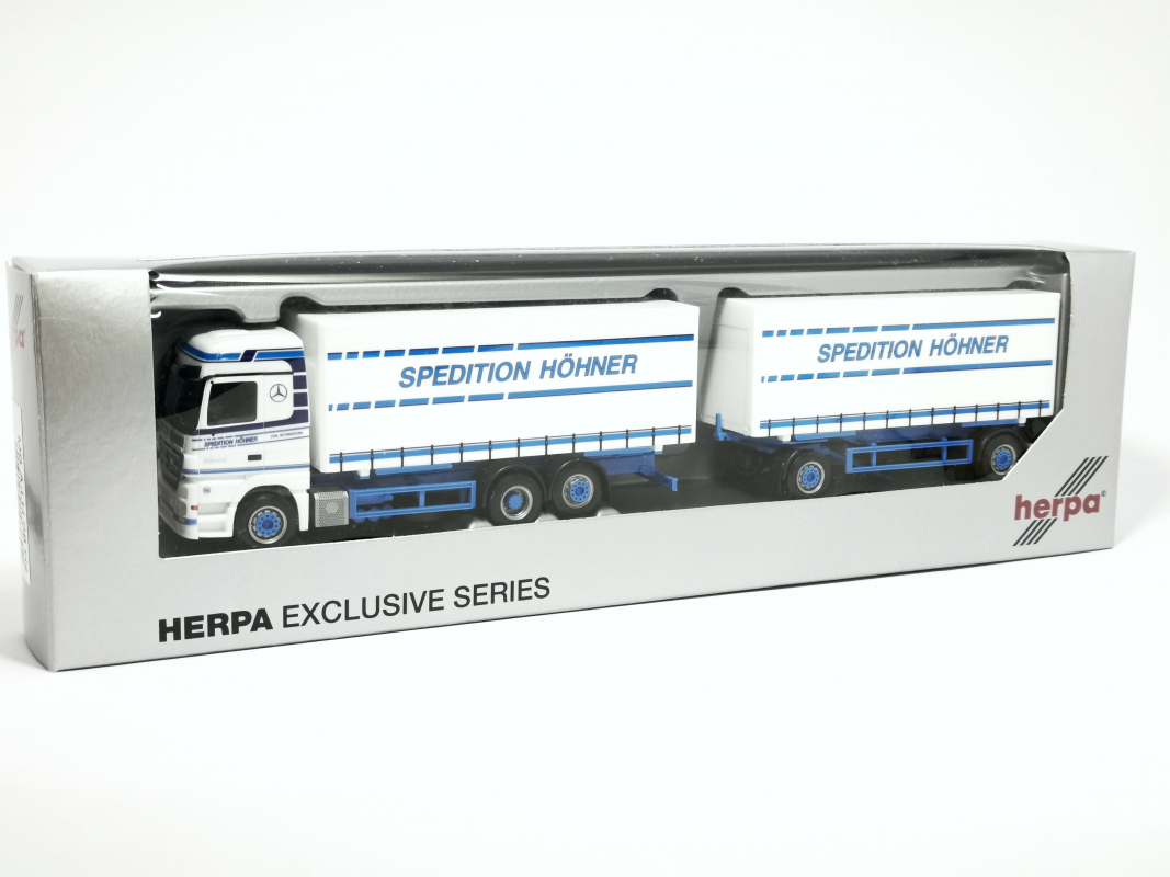 193894 Mb Actros `08 LH Gardinenplanen WK "Spedition Höhner" Herpa