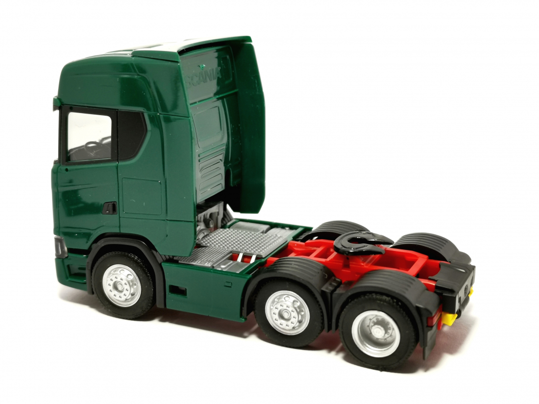 307543-003 Scania CS 20 HD 6x2 Zugmaschine, moosgrün Herpa