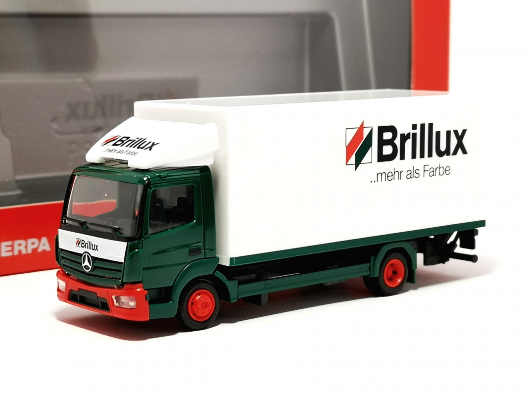 314336 Mercedes-Benz Atego ‘13 Koffer-LKW mit Ladebordwand „Brillux“ Herpa - SALE