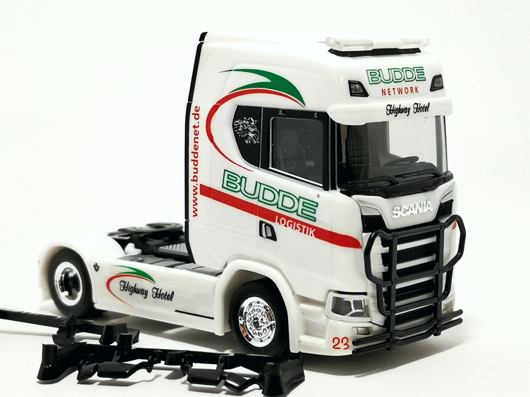Scania CS HD Zugmaschine „BLS Budde Logistik Spedition“ Herpa