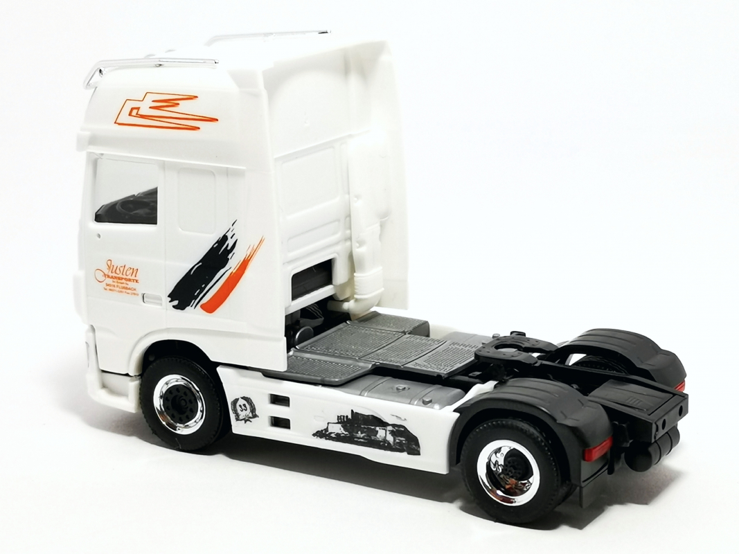 DAF XF SSC Zugmaschine "Justen Transporte" Herpa