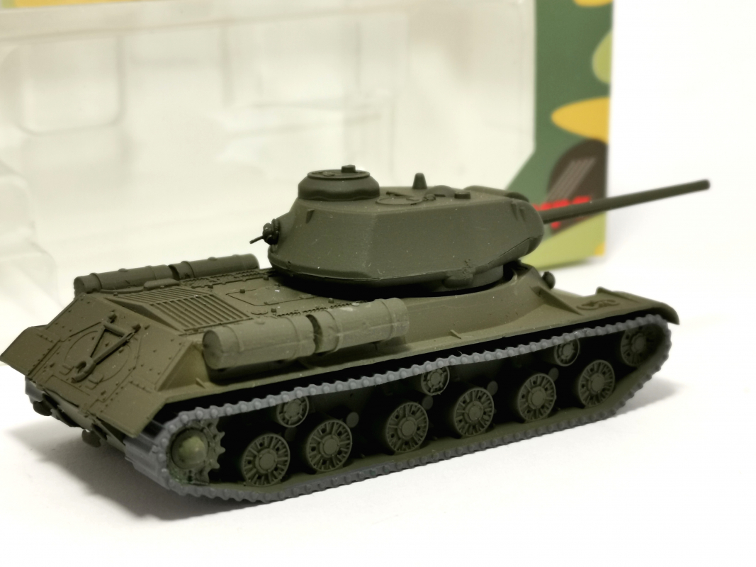 743471-002 Kampfpanzer JS-1 Herpa