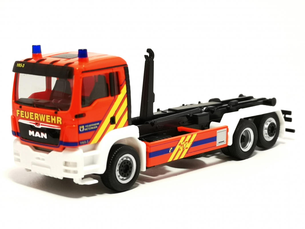 MAN TGS XL 3a Lkw Feuerwehr Metzingen“ Herpa