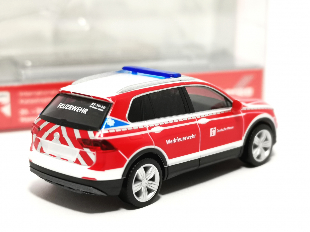 941402 VW Tiguan "Werkfeuerwehr Messe Hannover" Herpa