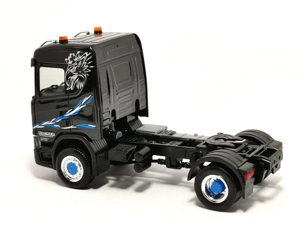 Scania CR ND 4x4 Zugmaschine „Wagner Mitteleschenbach“ Herpa
