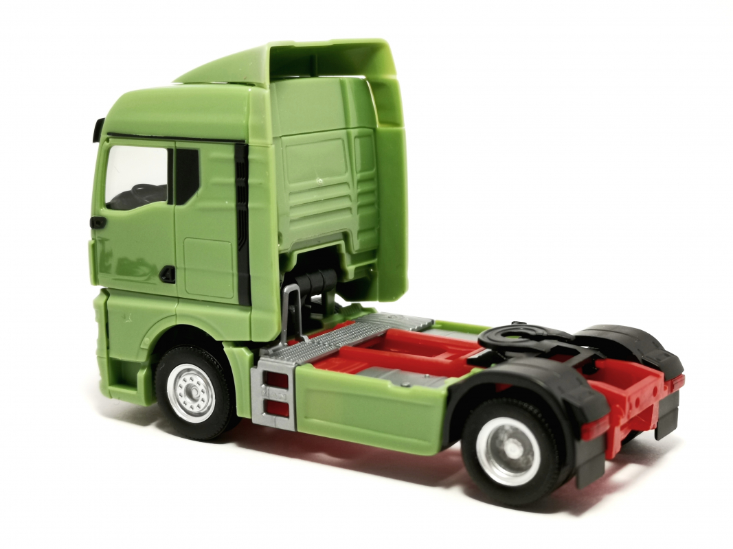 311960-002 MAN TGX GM Zugmaschine, lindgrün Herpa