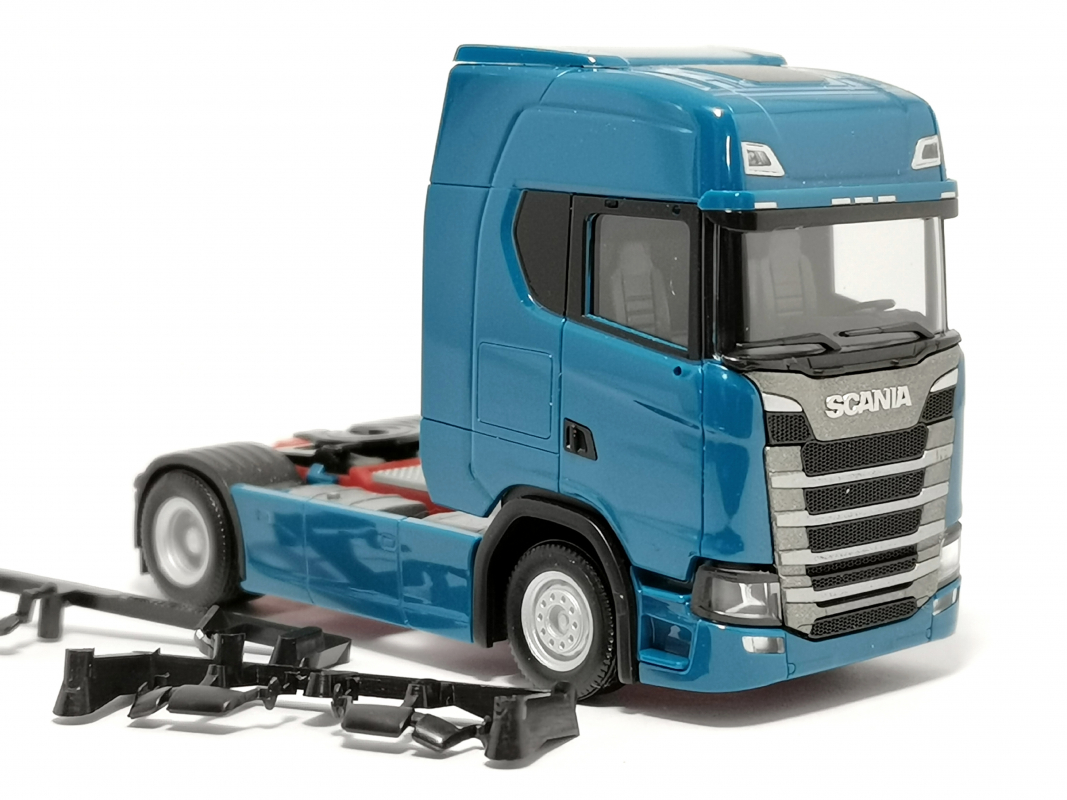 306768-004 Scania CS 20 HD Zugmaschine, blau Herpa