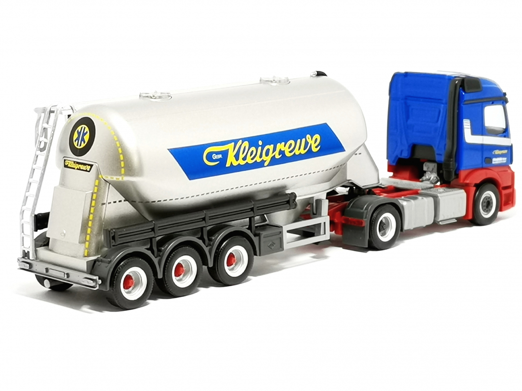 316132 Mb Actros Streamspace 2.3 Eutersilo-Sattelzug „Kleigrewe“ Herpa