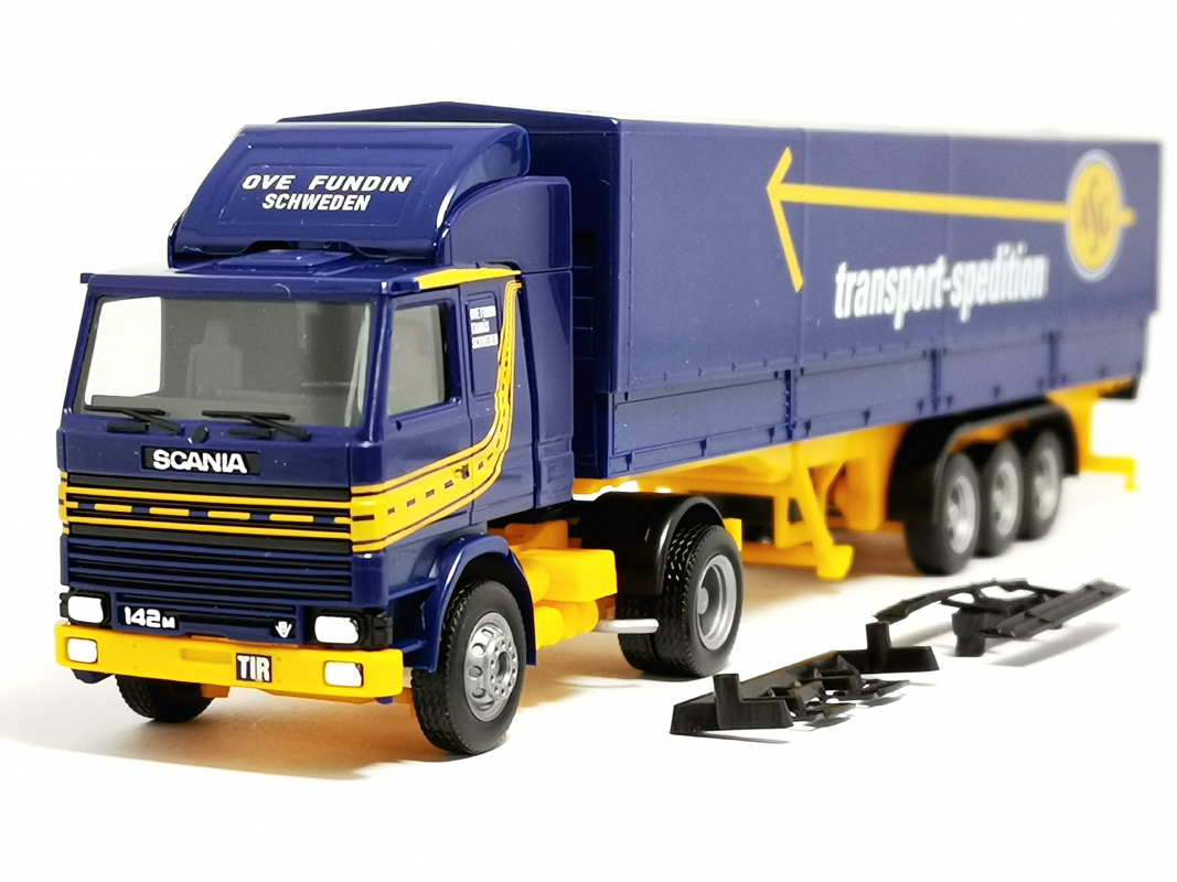 315272 Scania 142 Planen-Sattelzug „ASG“ (Schweden/Stockholm) Herpa