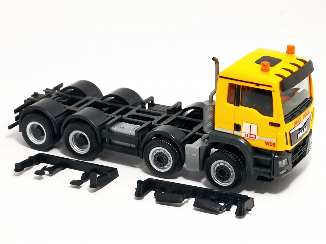 MAN TGS M Euro 6 4-achs LKW „Max Bögl“ Herpa