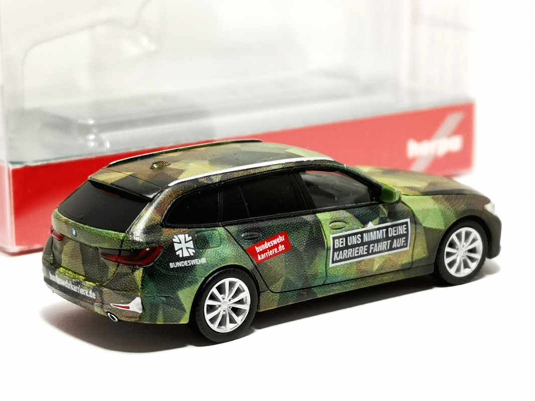 746878 BMW 3er Touring „Bundeswehr Personal“** Herpa