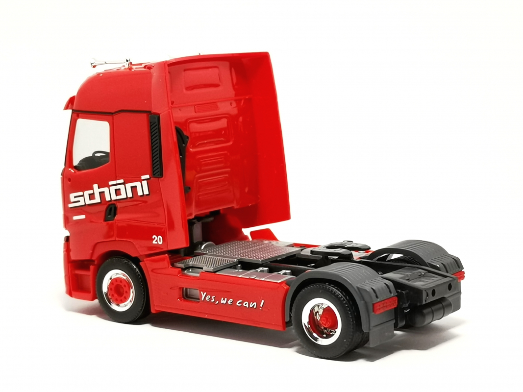 Renault T facelift Zugmaschine "Schöni International" Herpa