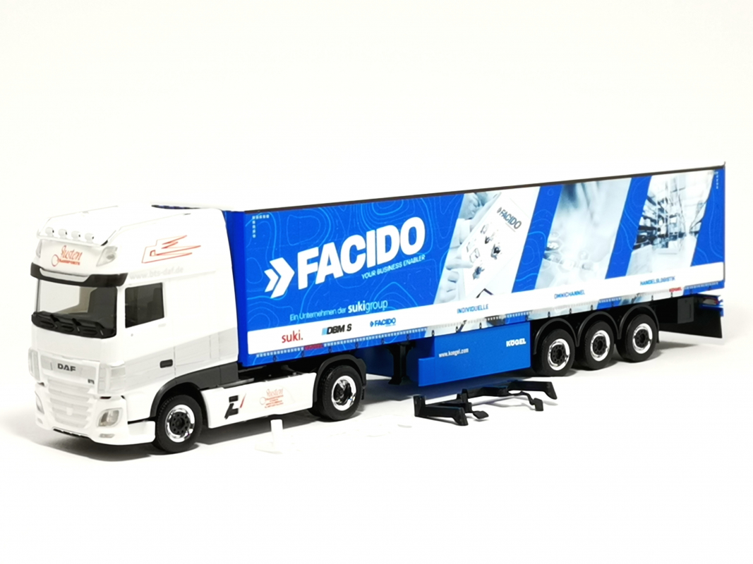 941112 DAF XF 105 (2017) SSC Gardinenplanen-Sattelzug „FACIDO/Justen“ Herpa