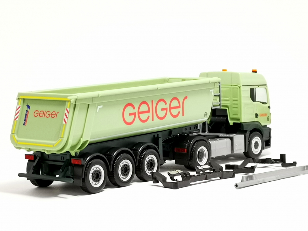 316699 Set / MAN TGS TM Rundmulde u. Mb Baukipper (Wiking) "100 Jahre Geiger" Herpa