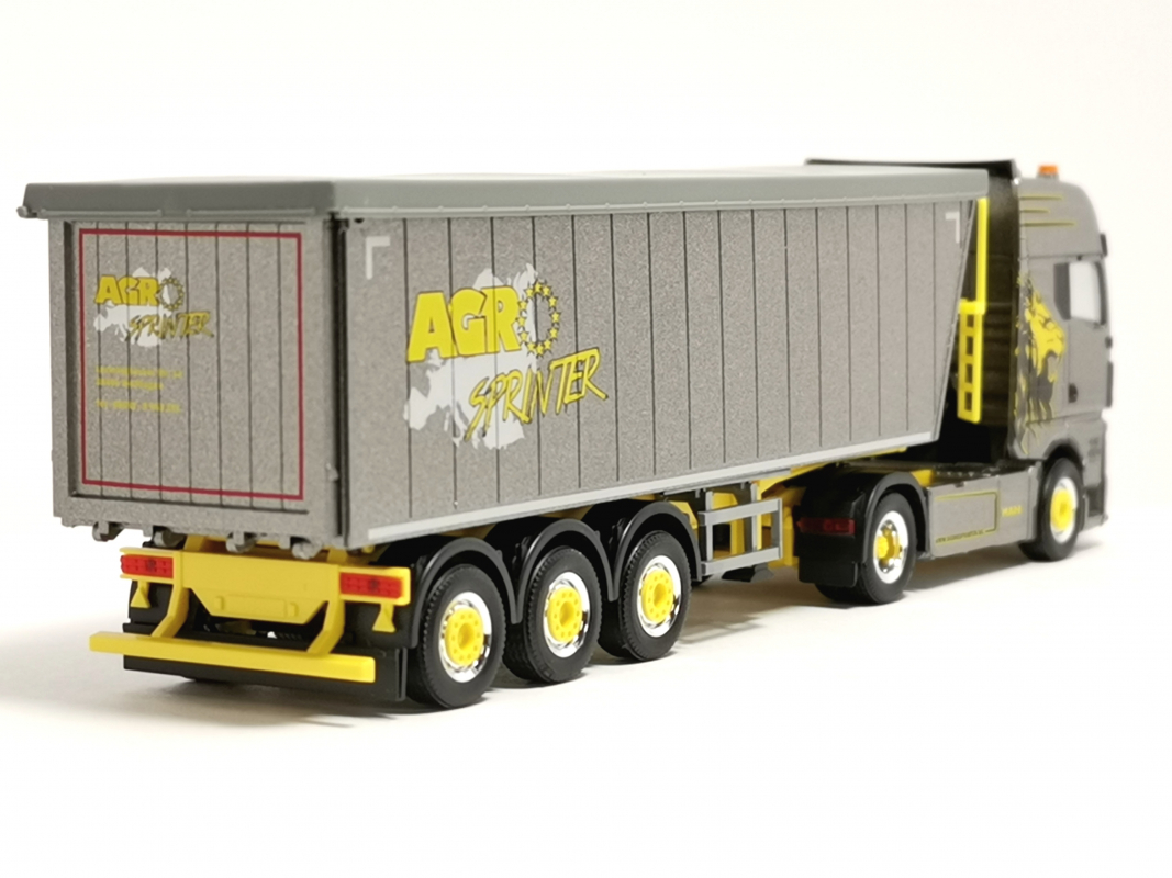 953788 MAN TGX GX Stöffelliner Sattelzug "AGRO Sprinter" Herpa