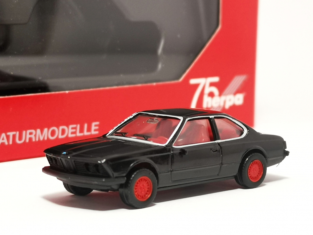 956512 BMW 6er (E24) "SpiWa/75 Jahre" Herpa