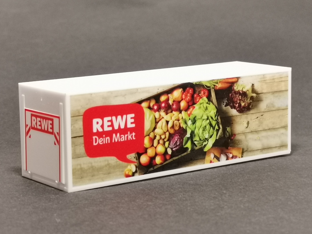 7,82m Koffer "REWE" Herpa