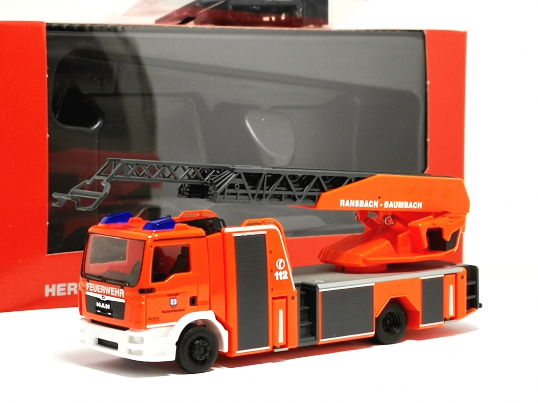 097772 MAN TGM Drehleiter "Feuerwehr Ransbach-Baumbach" Herpa