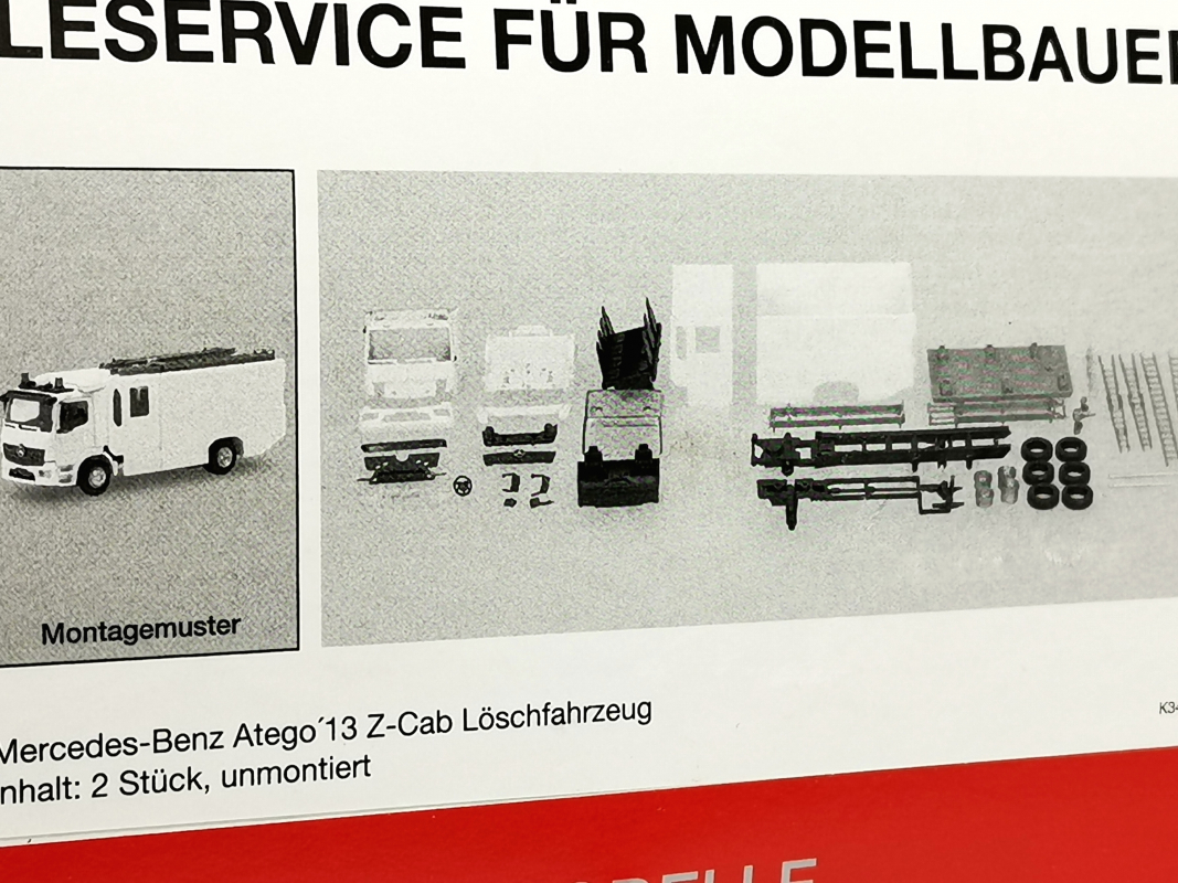 085779 Mercedes-Benz Atego 2013 Z-Cab Löschfahrzeug (2 Stück) Herpa