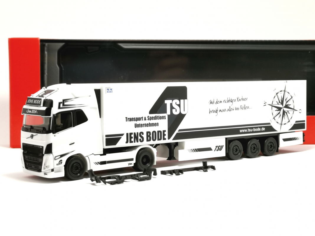 317528 Volvo FH Gl. XL 2020 Kühlkoffer-Sattelzug "TSU Bode" Herpa