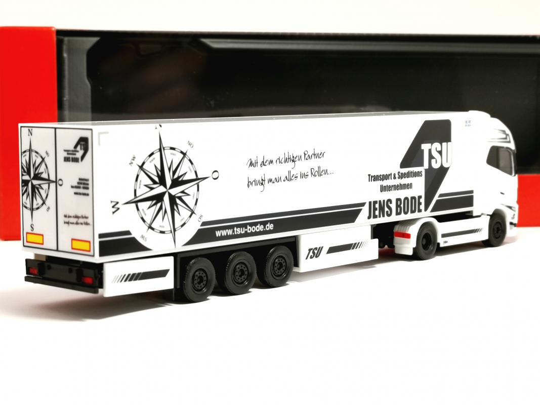 317528 Volvo FH Gl. XL 2020 Kühlkoffer-Sattelzug "TSU Bode" Herpa