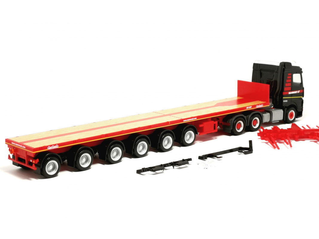 317504 Mercedes-Benz Arocs Streamspace Ballasttrailer-Sattelzug "Mammoet" (Niederlande / Utrecht) Herpa
