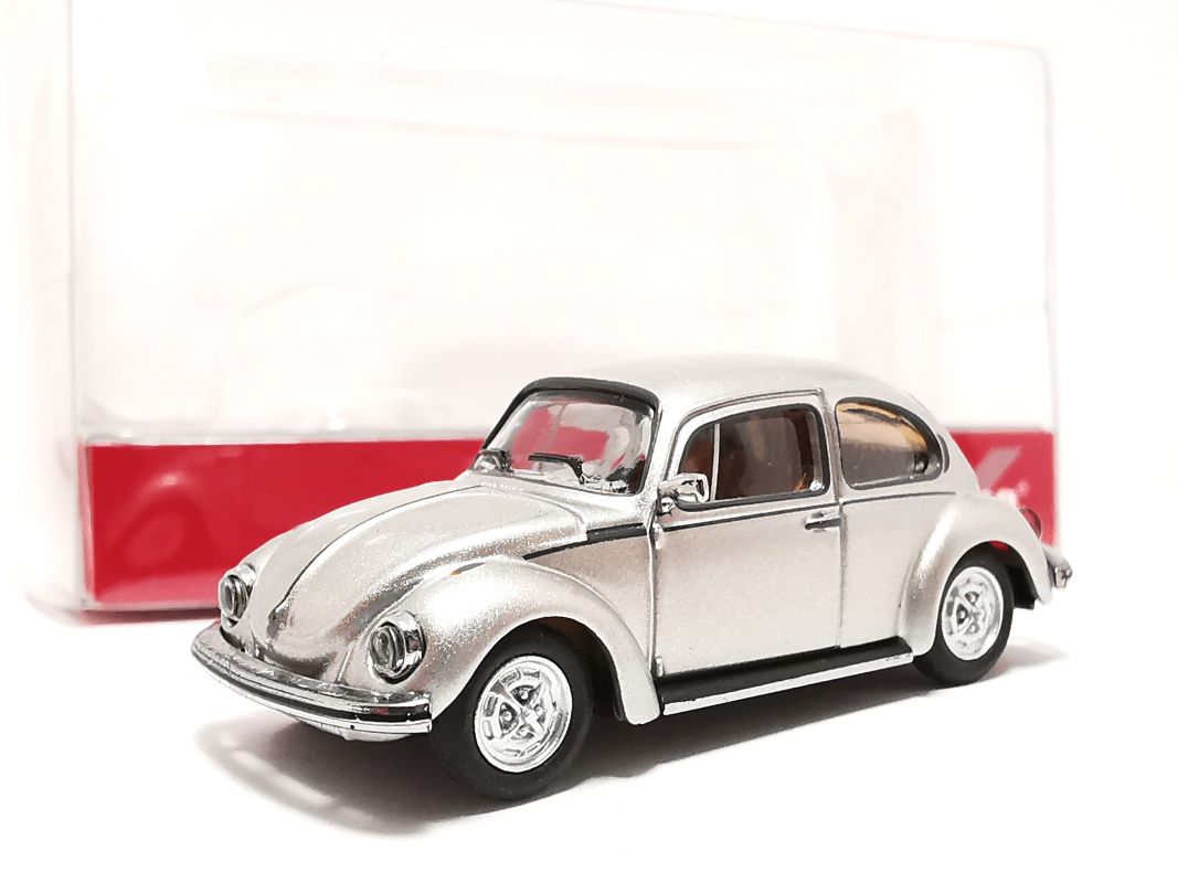 430982 VW Käfer 1303, silbermetallic Herpa