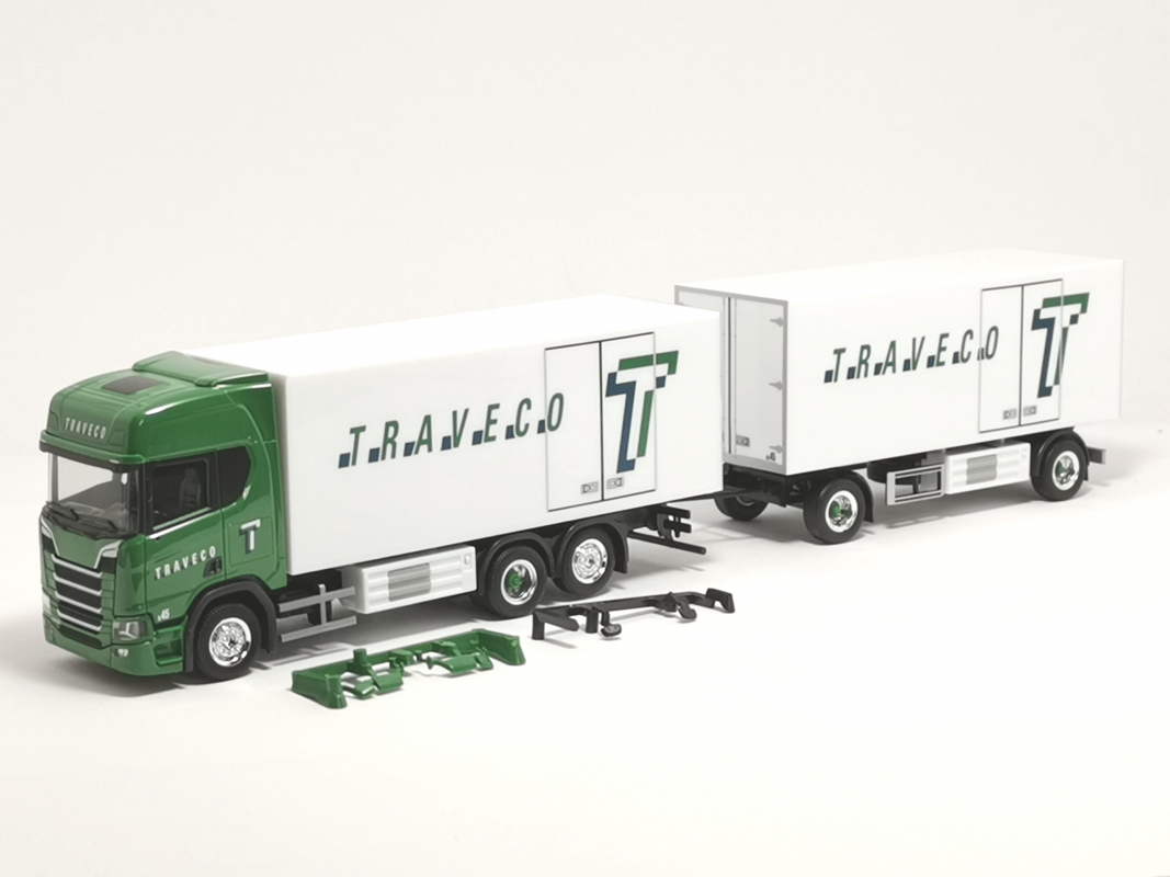 317788 Scania CR20 HD Kühlkoffer-Hängerzug "Traveco" Herpa - SALE