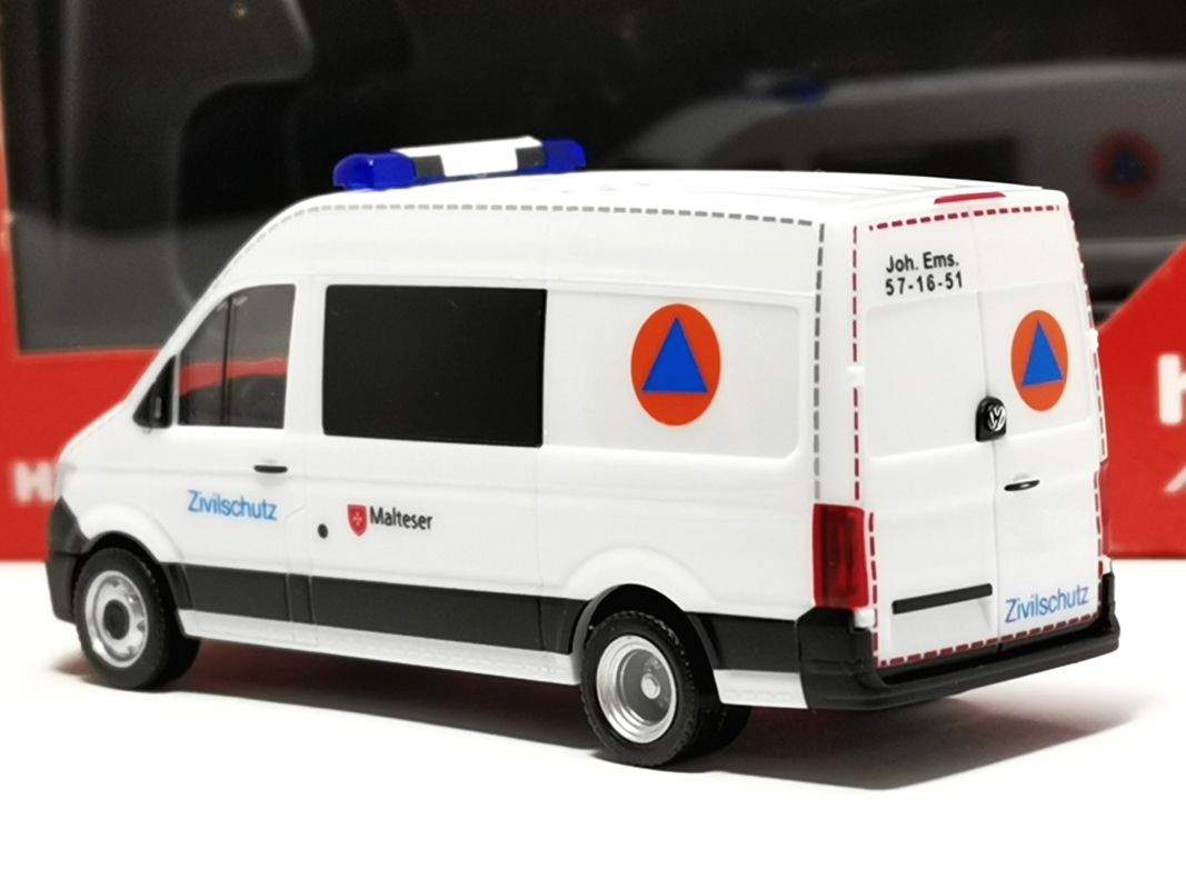 097963 VW Crafter Halbbus HD "Malteser / Zivilschutz" Herpa - SALE