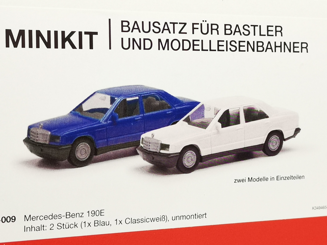 012409-009 Mercedes-Benz 190E, 2er Set, Blau / Classicweiß Herpa