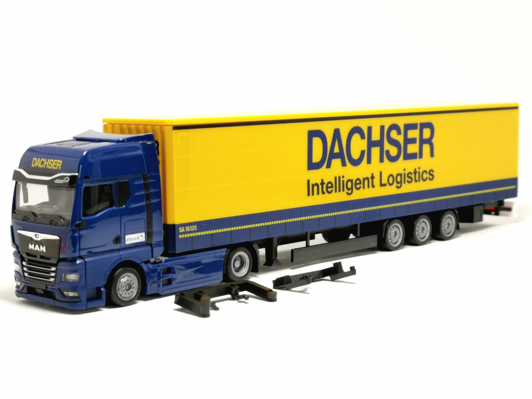 318143 MAN eTGX GX 15 Meter Lowliner-Sattelzug "Dachser Intelligent Logistics" Herpa