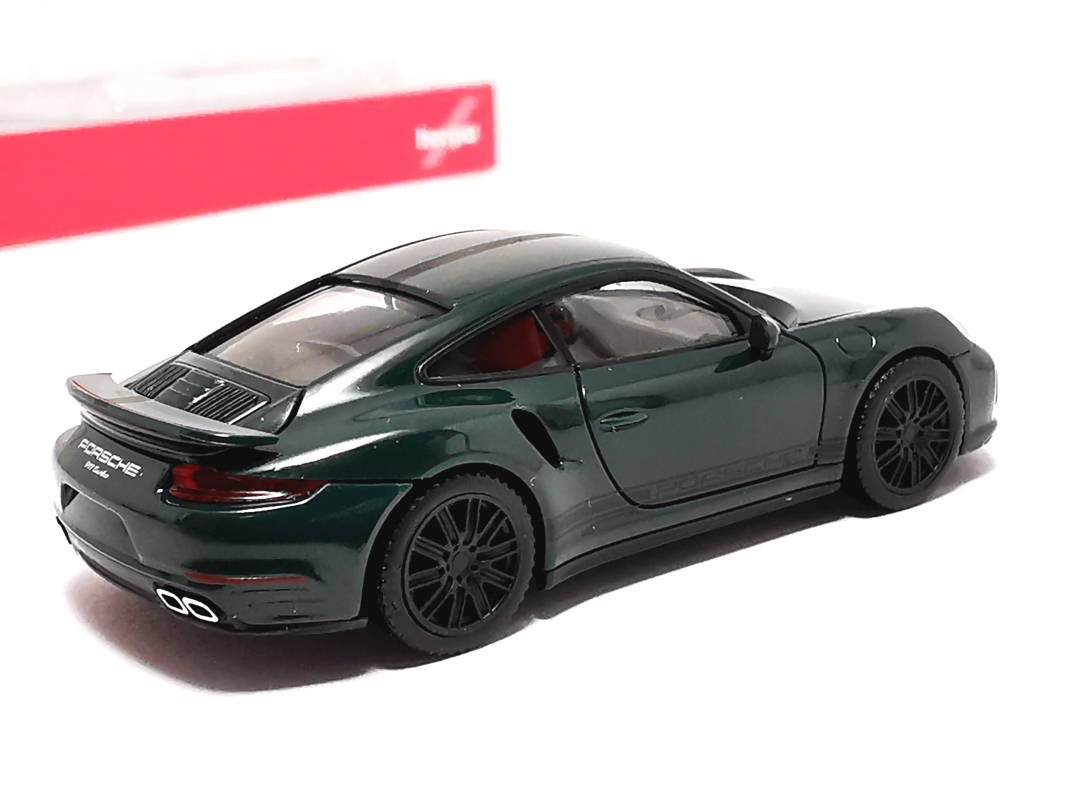 420358 Porsche 911 (991) Turbo, verde british racing green Herpa