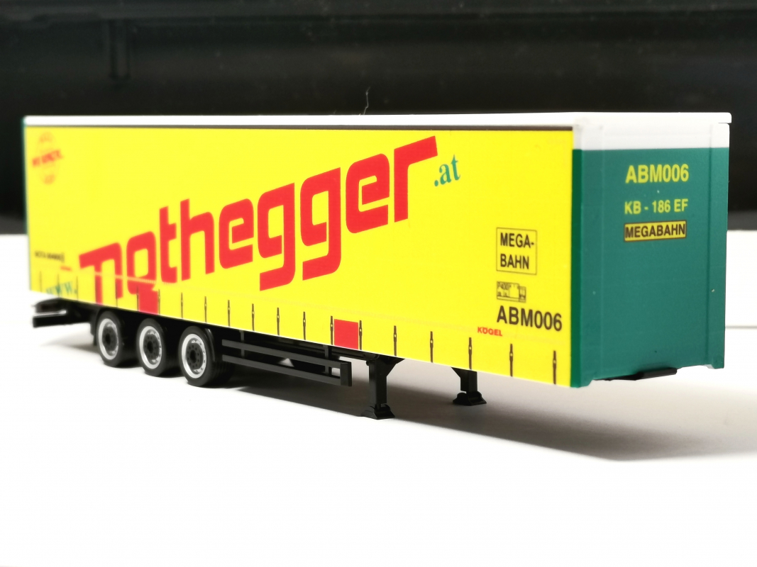 Lowliner Gardinenplanen Auflieger für Bahntransport "Nothegger" Herpa